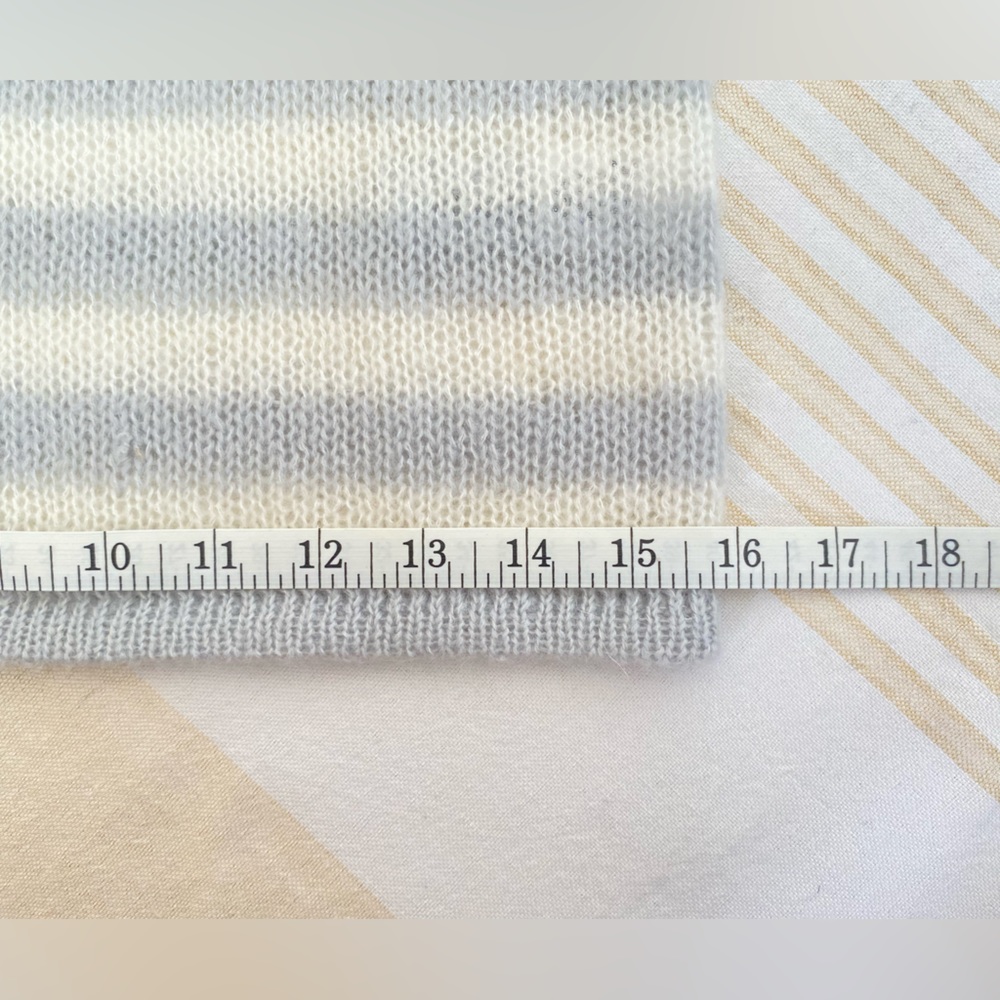 J.Crew NWT 🩶 Soft Cozy Mohair-Blend Loose-knit Sweater Grey/White Stripe SZ XS - Picture 9 of 16